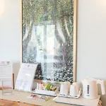 Boutique *