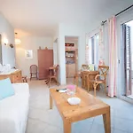 Lägenhet Boutique Myrties